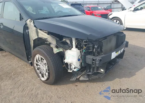 2022 Kia Forte Fe z USA, uszkodzony, nr VIN 3KPF24AD7NE441927